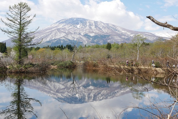 ③黒姫山